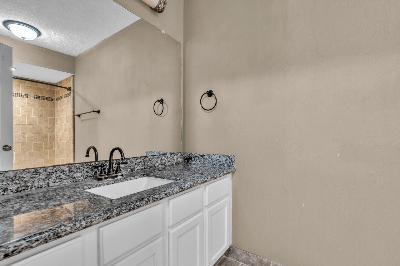 23915 Spring Oak Drive Spring, TX 77373 - Photo 31 of 37 Gallery Image 31