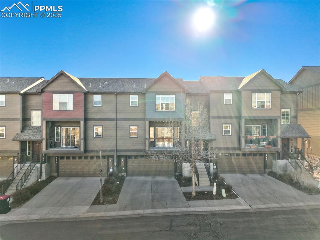 4058 Star View Colorado Springs, CO 80907 - Photo 7 of 43 a front view of a building