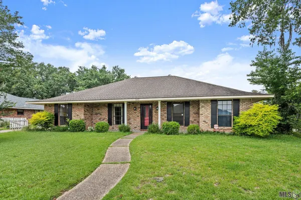$2,050 | 12515 Parktrail Avenue, Baton Rouge, LA 70816