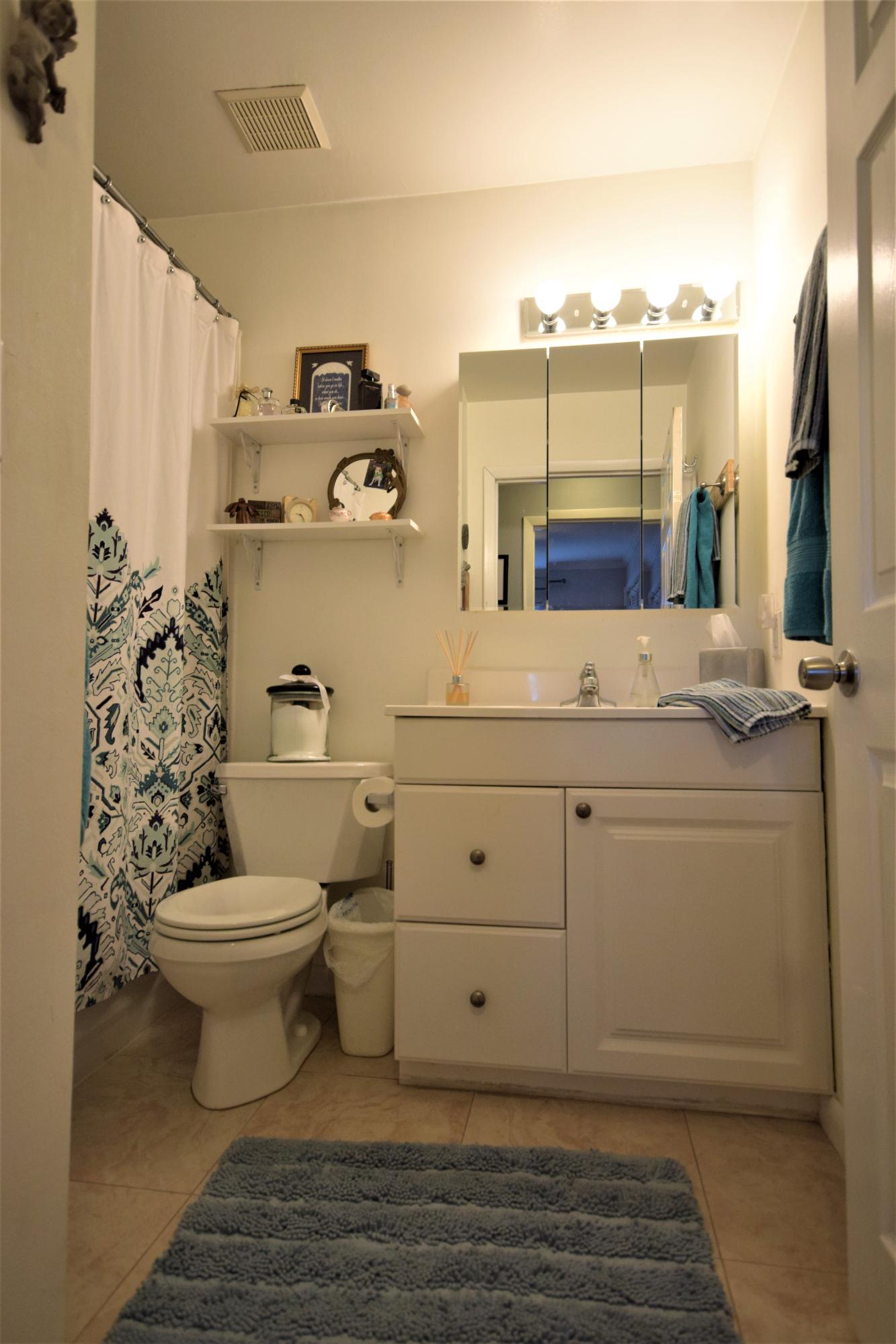 2002 Northridge Road Delray Beach, FL 33444 - Photo 11 of 24 DSC_6351