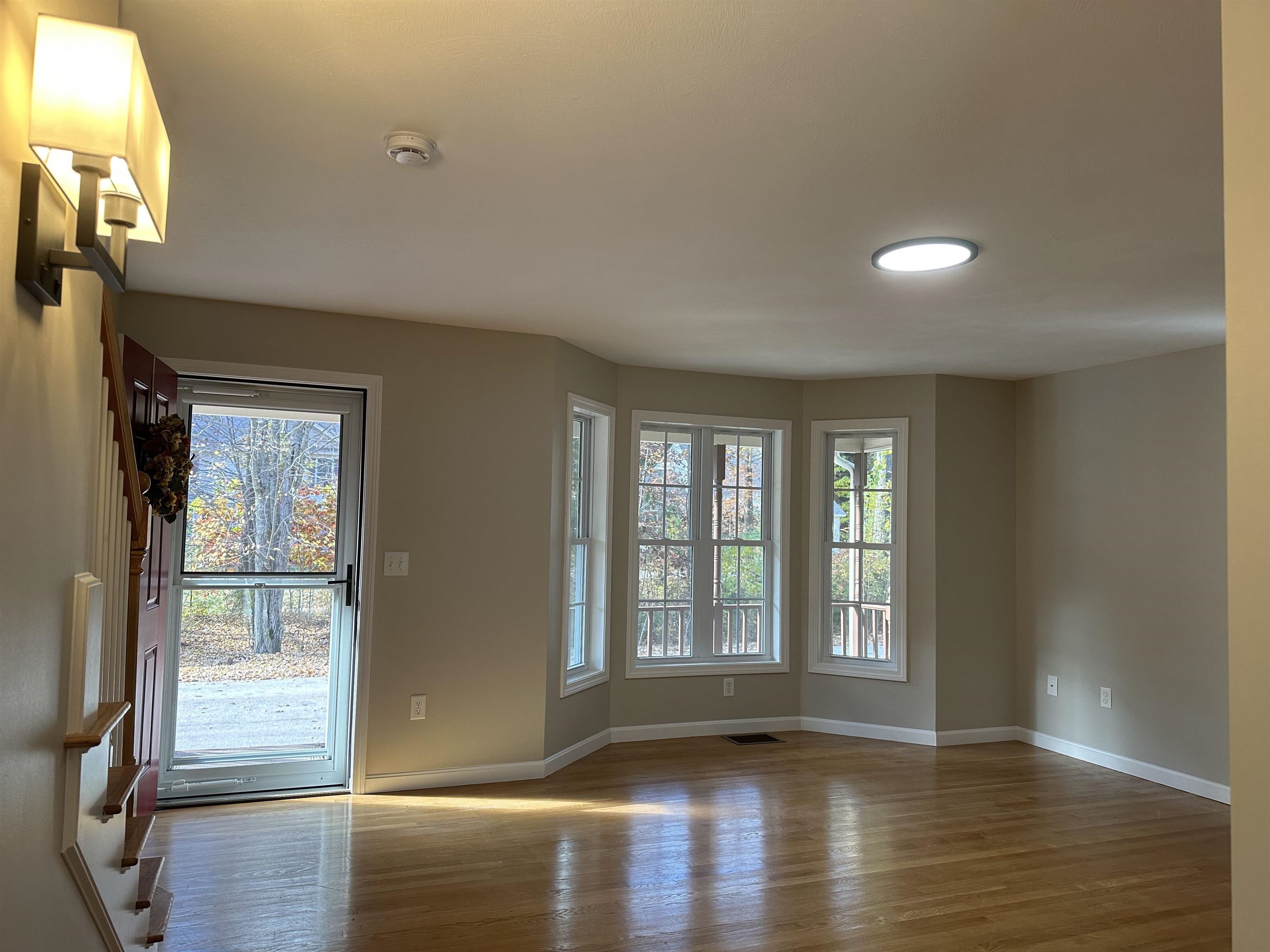 21 Scottie Way Amherst, NH 03031 - Photo 12 of 16