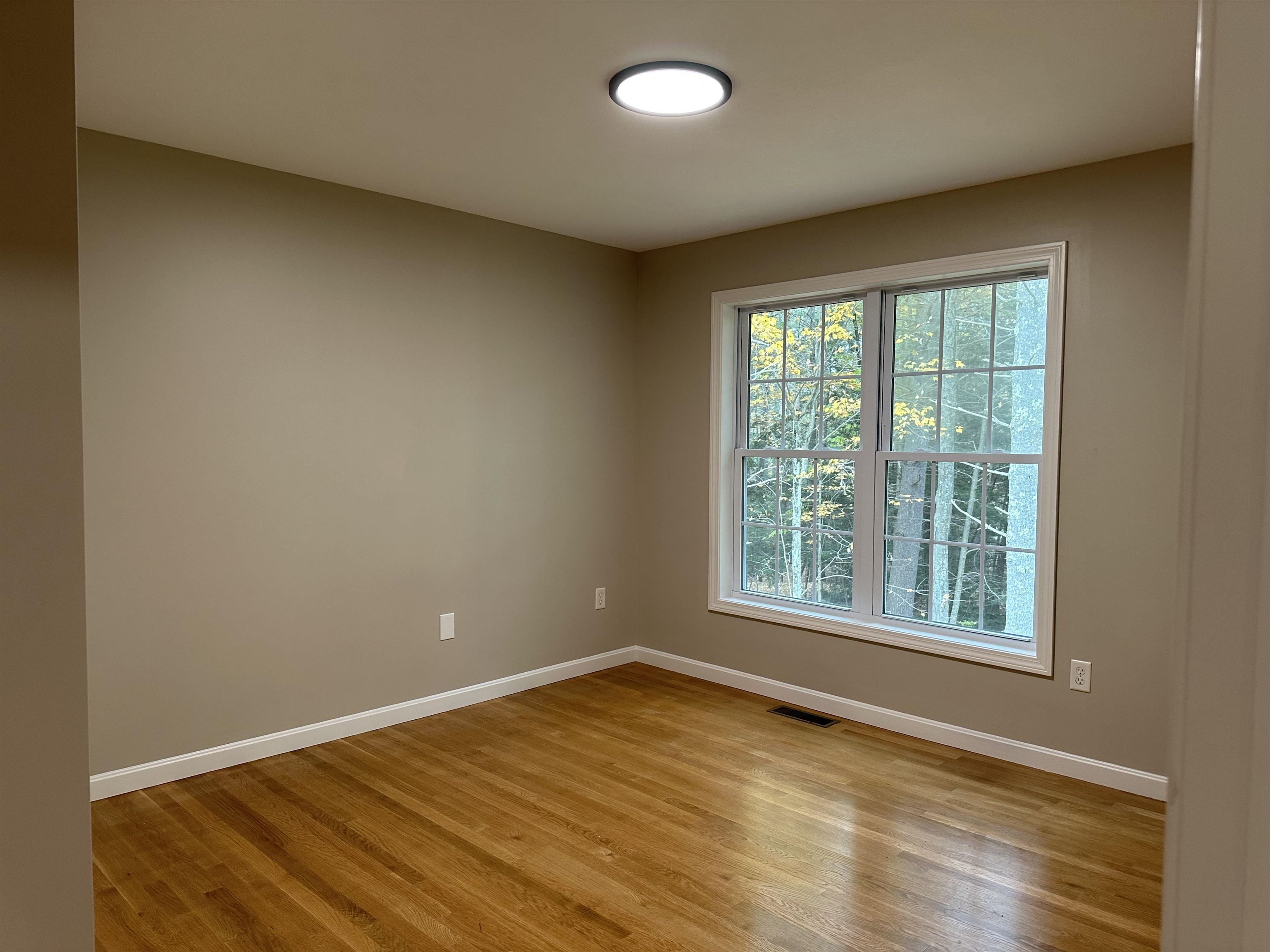 21 Scottie Way Amherst, NH 03031 - Photo 5 of 16