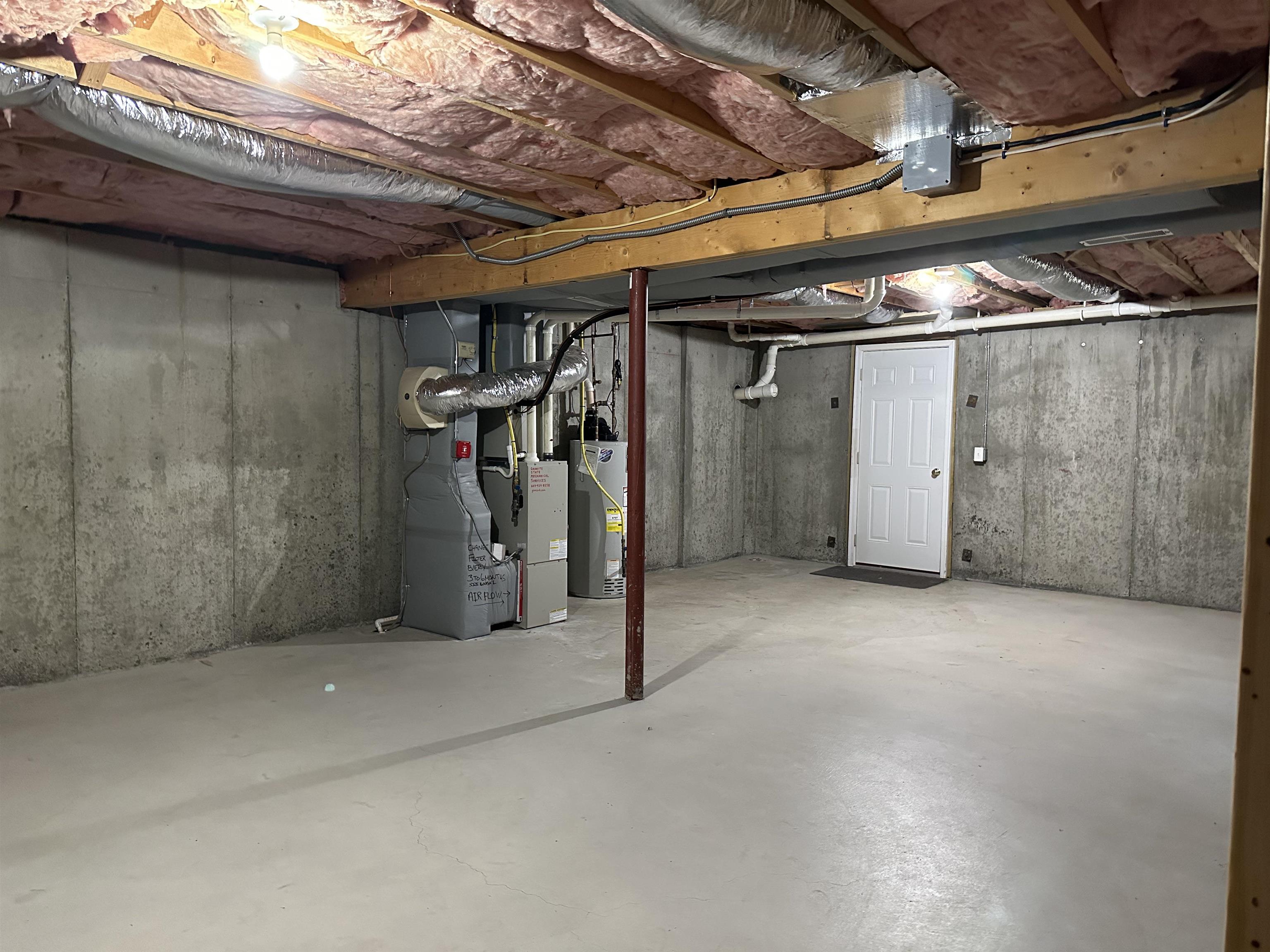 21 Scottie Way Amherst, NH 03031 - Photo 8 of 16