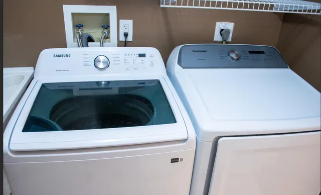 $3,350 | 992 Northwest 93rd Avenue, Unit 18, Plantation, FL 33324