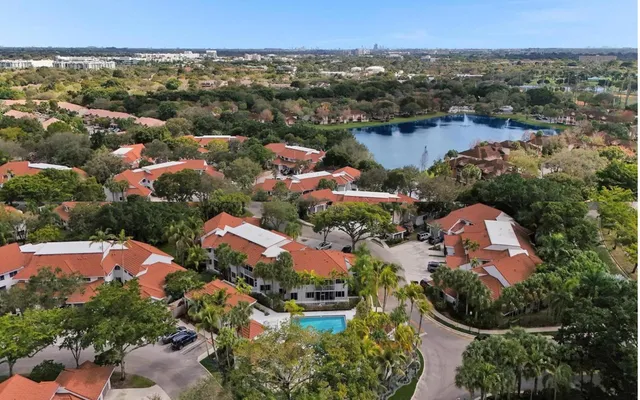 $3,350 | 992 Northwest 93rd Avenue, Unit 18, Plantation, FL 33324