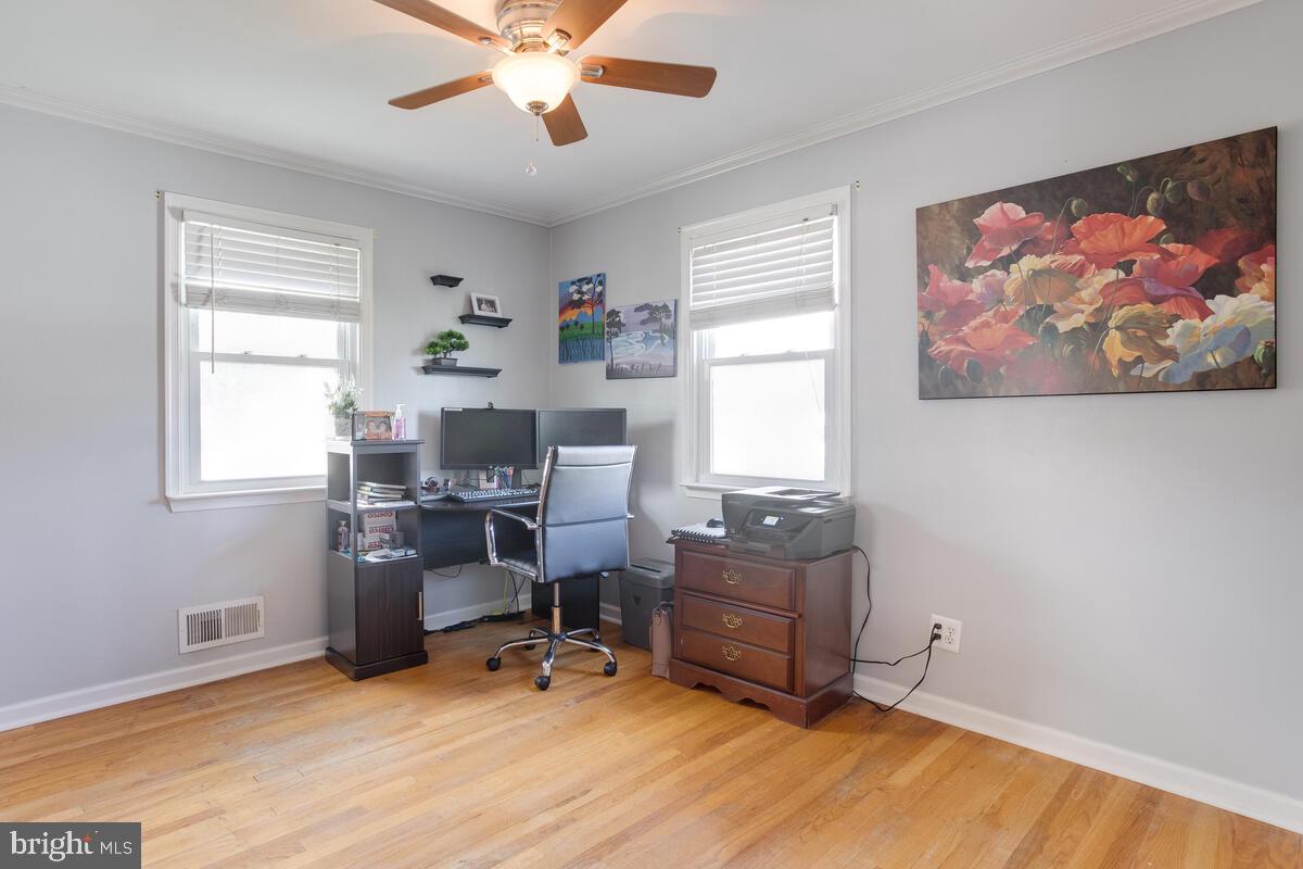 511 Cheddington Road Linthicum, MD 21090 - Photo 27 of 39 3rd Bedroom