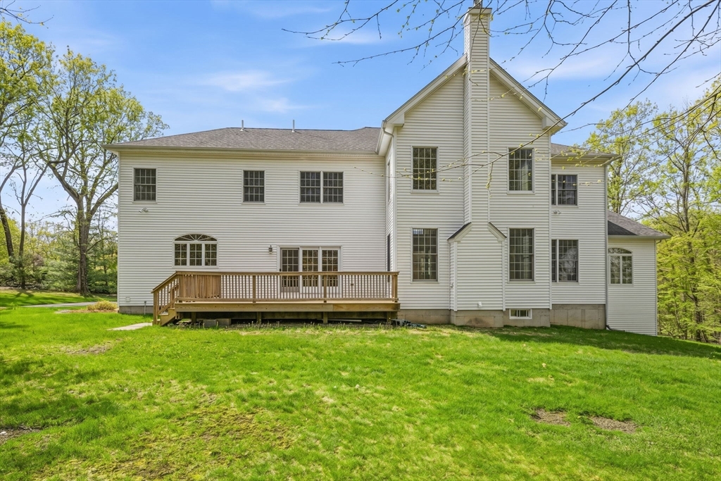 9 Overlook Road Hopkinton, MA 01748 - Photo 31 of 32