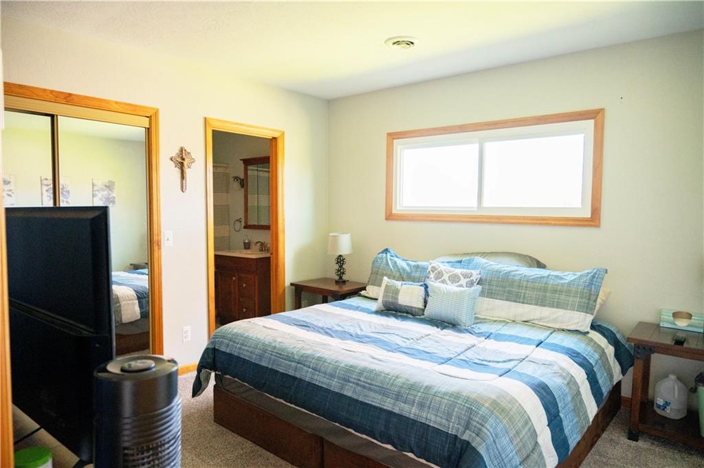 115 Lakeview Drive Butler, PA 16001 - Photo 12 of 26 MASTER SUITE
