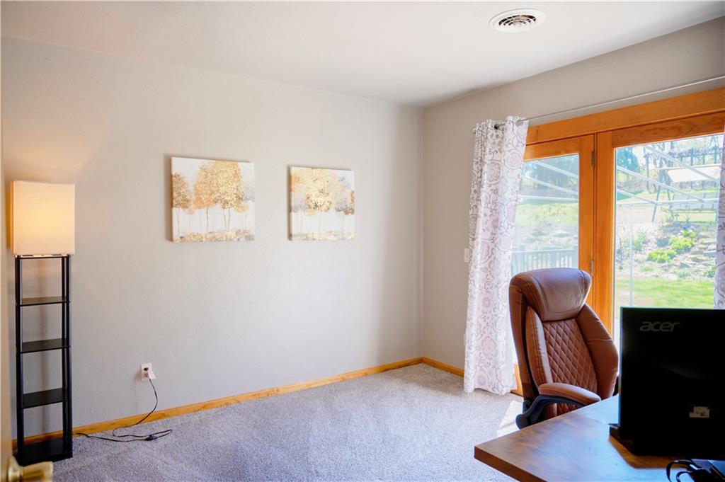 115 Lakeview Drive Butler, PA 16001 - Photo 14 of 26 2ND BEDROOM