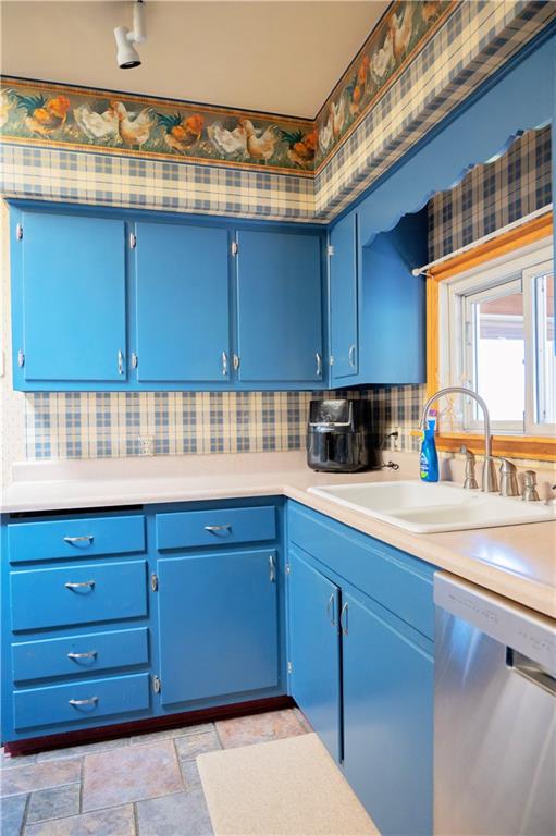 115 Lakeview Drive Butler, PA 16001 - Photo 9 of 26