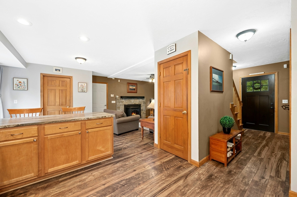 92 Haggerty Road Charlton, MA 01507 - Photo 16 of 42