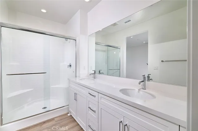 a view of empty room with windows