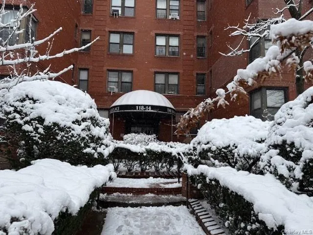 $299,000 | 118-14 83rd Avenue, Unit 3G | Kew Gardens