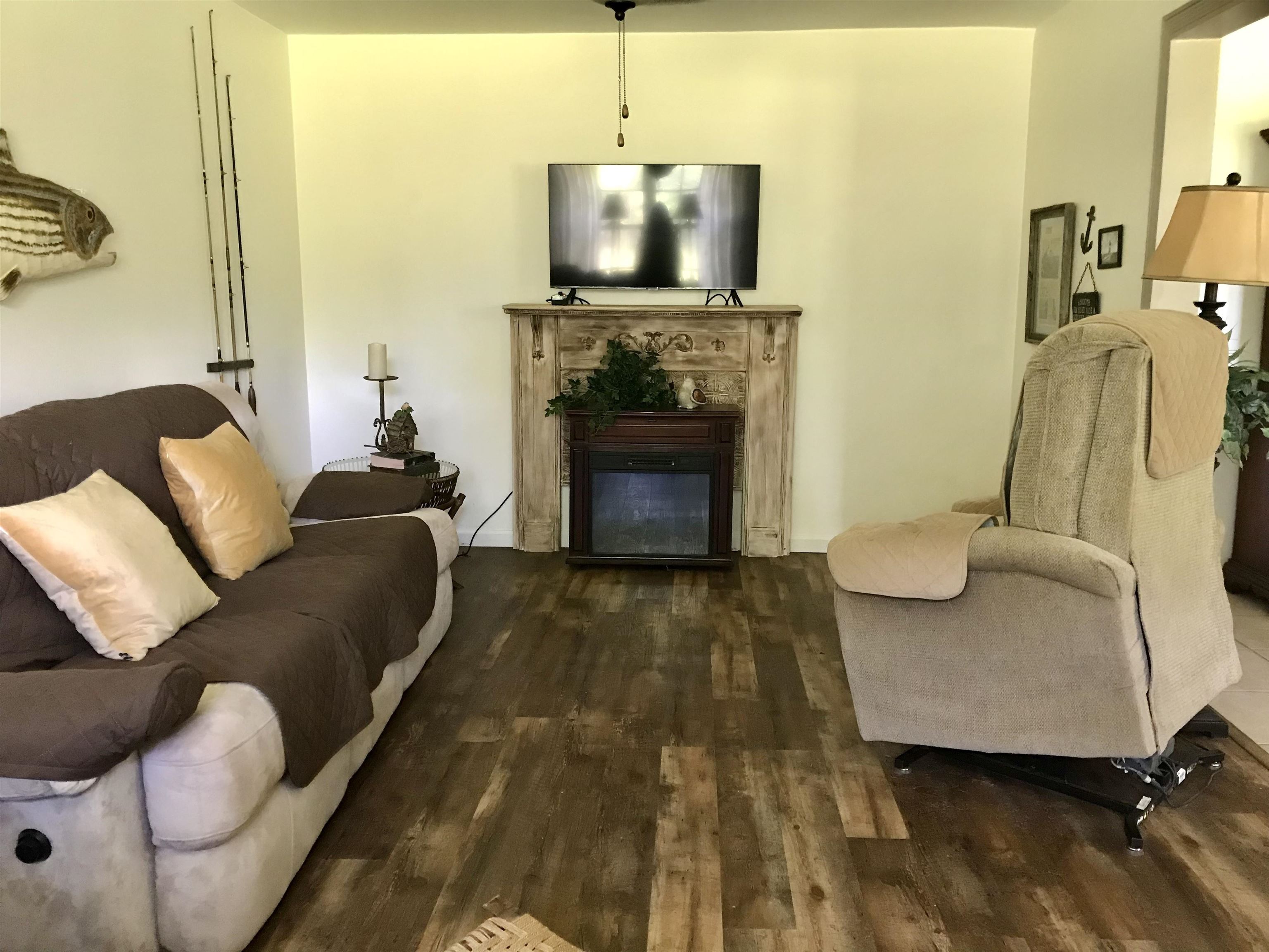 135 Dickson Bay Road Panacea, FL 32346 - Photo 24 of 31 Gallery Image 24