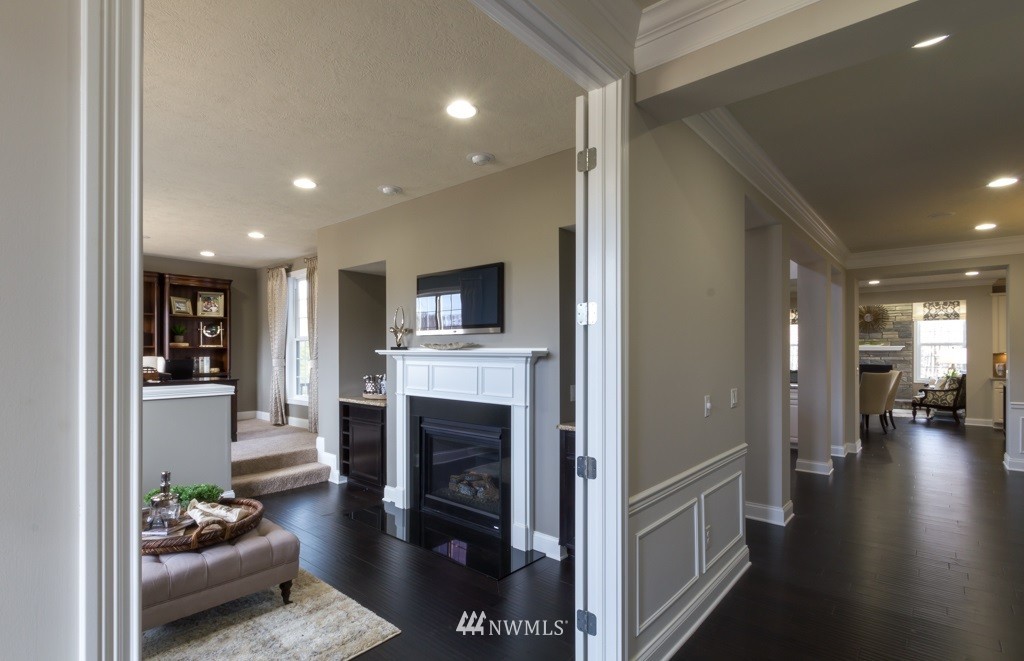 5708 197th Place Southeast, Unit 3 Bothell, WA 98012 - Photo 2 of 11 Gallery Image 2