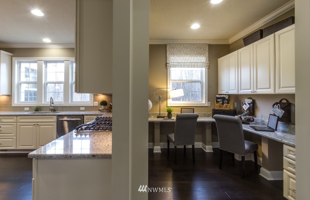 5708 197th Place Southeast, Unit 3 Bothell, WA 98012 - Photo 10 of 11 Gallery Image 10