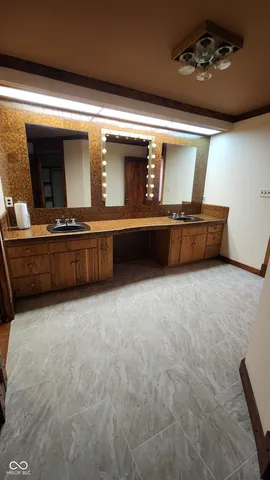 $545,000 | 1677 Forest Road, Crawfordsville, IN 47933