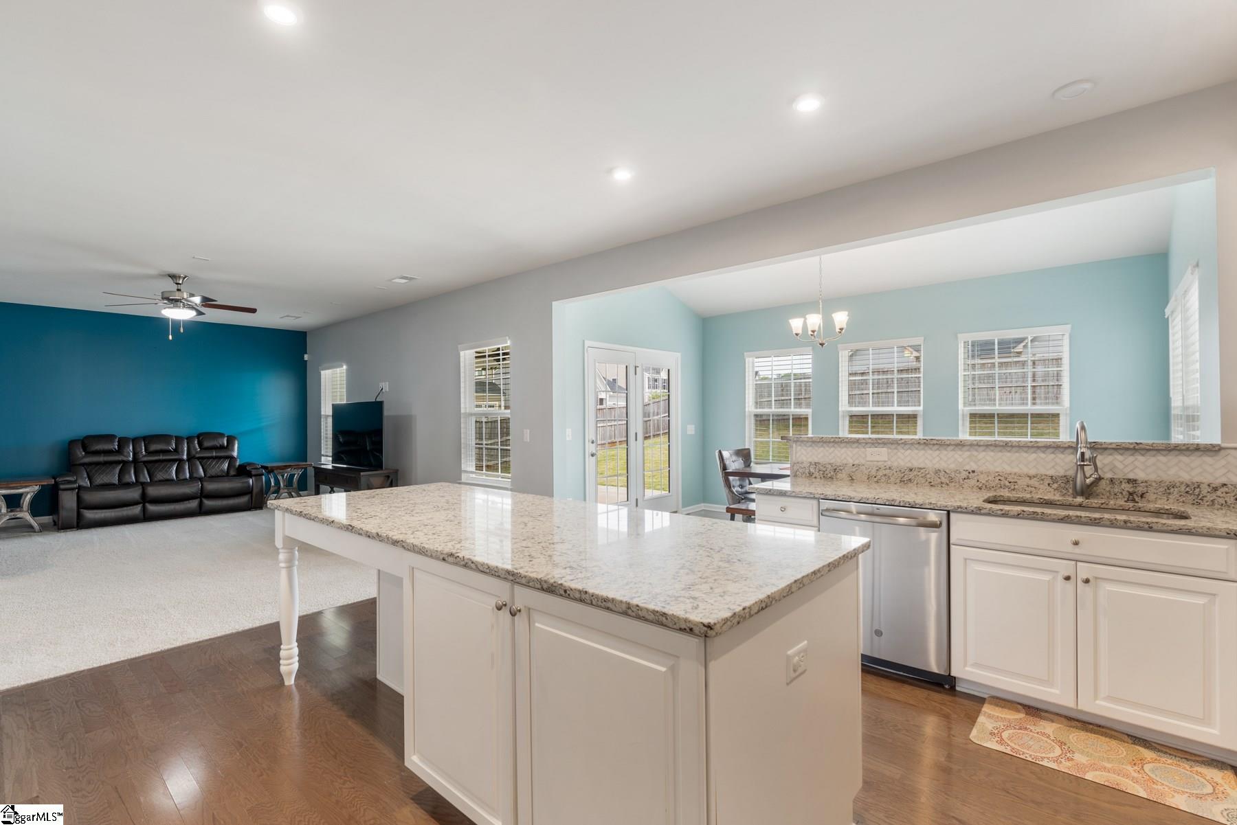538 Bucklebury Road Greer, SC 29651 - Photo 14 of 36 Gallery Image 14