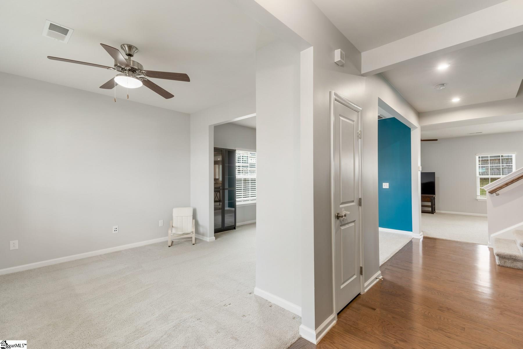 538 Bucklebury Road Greer, SC 29651 - Photo 4 of 36 Gallery Image 4
