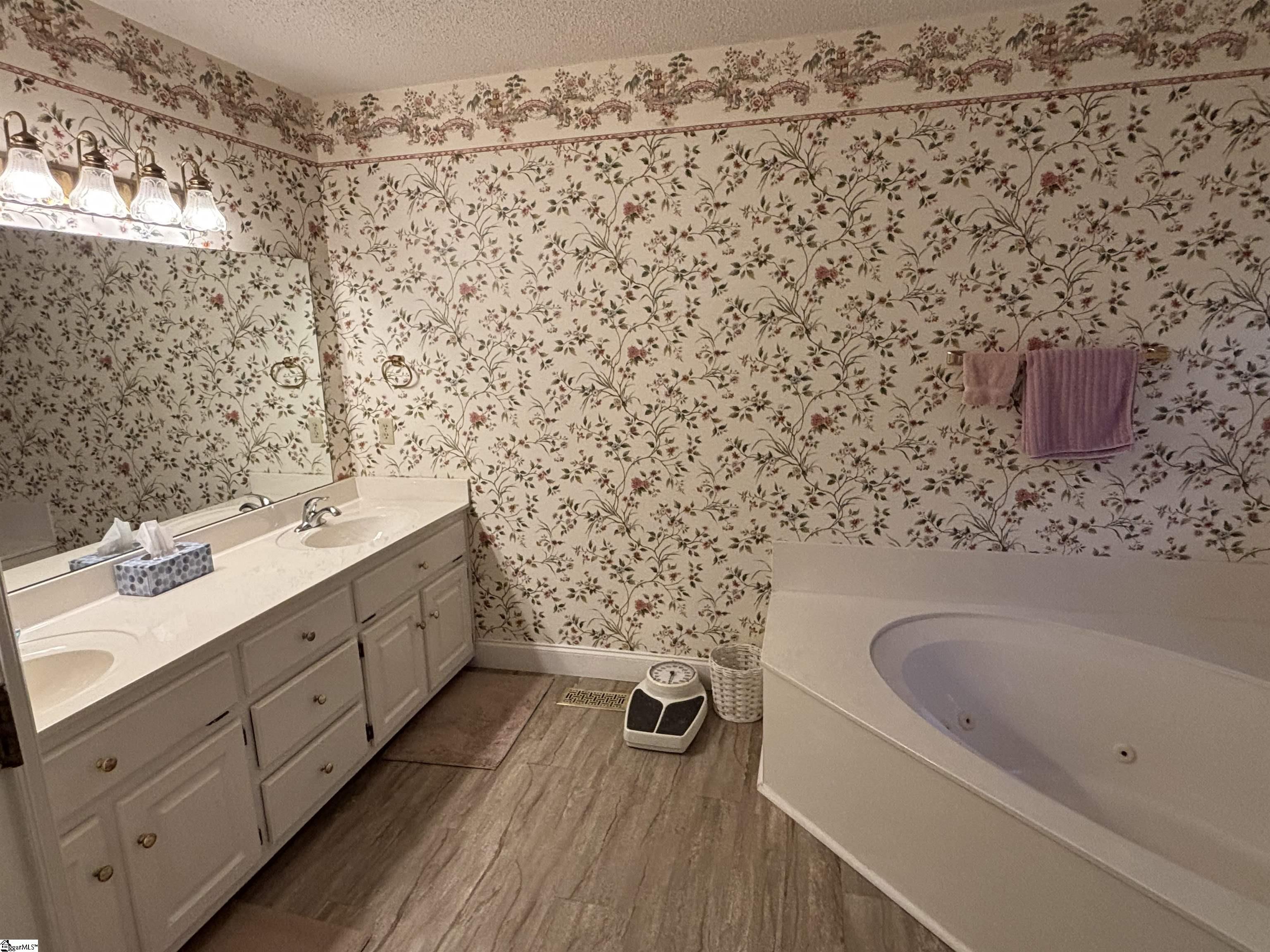 103 Chetsworth Lane Greenville, SC 29607 - Photo 23 of 44