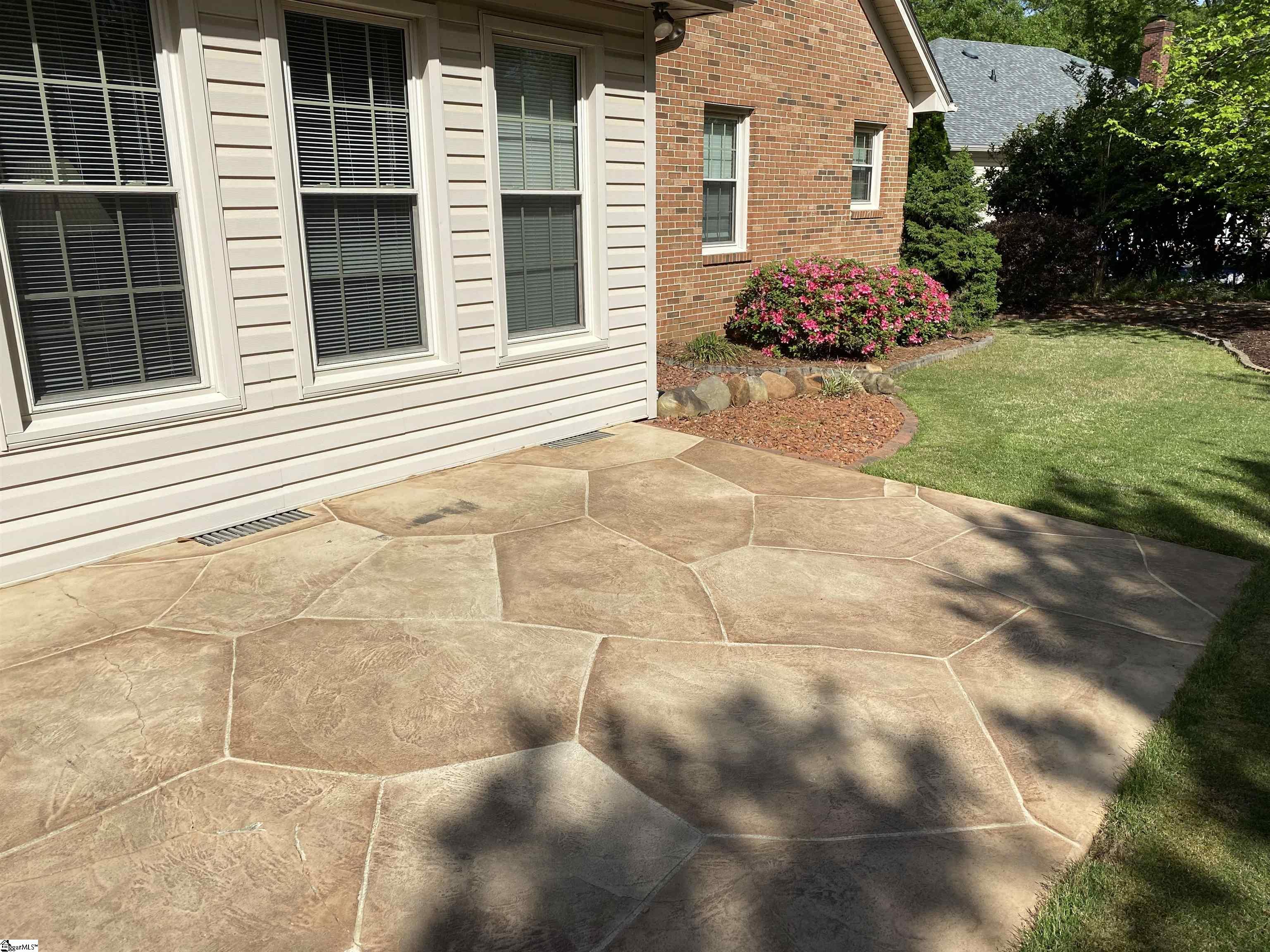 103 Chetsworth Lane Greenville, SC 29607 - Photo 35 of 44