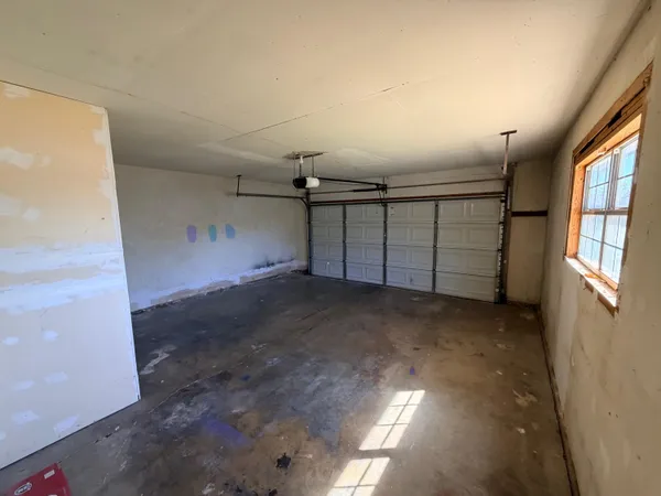 $1,700 | 4310 42nd Street, Lubbock, TX 79413