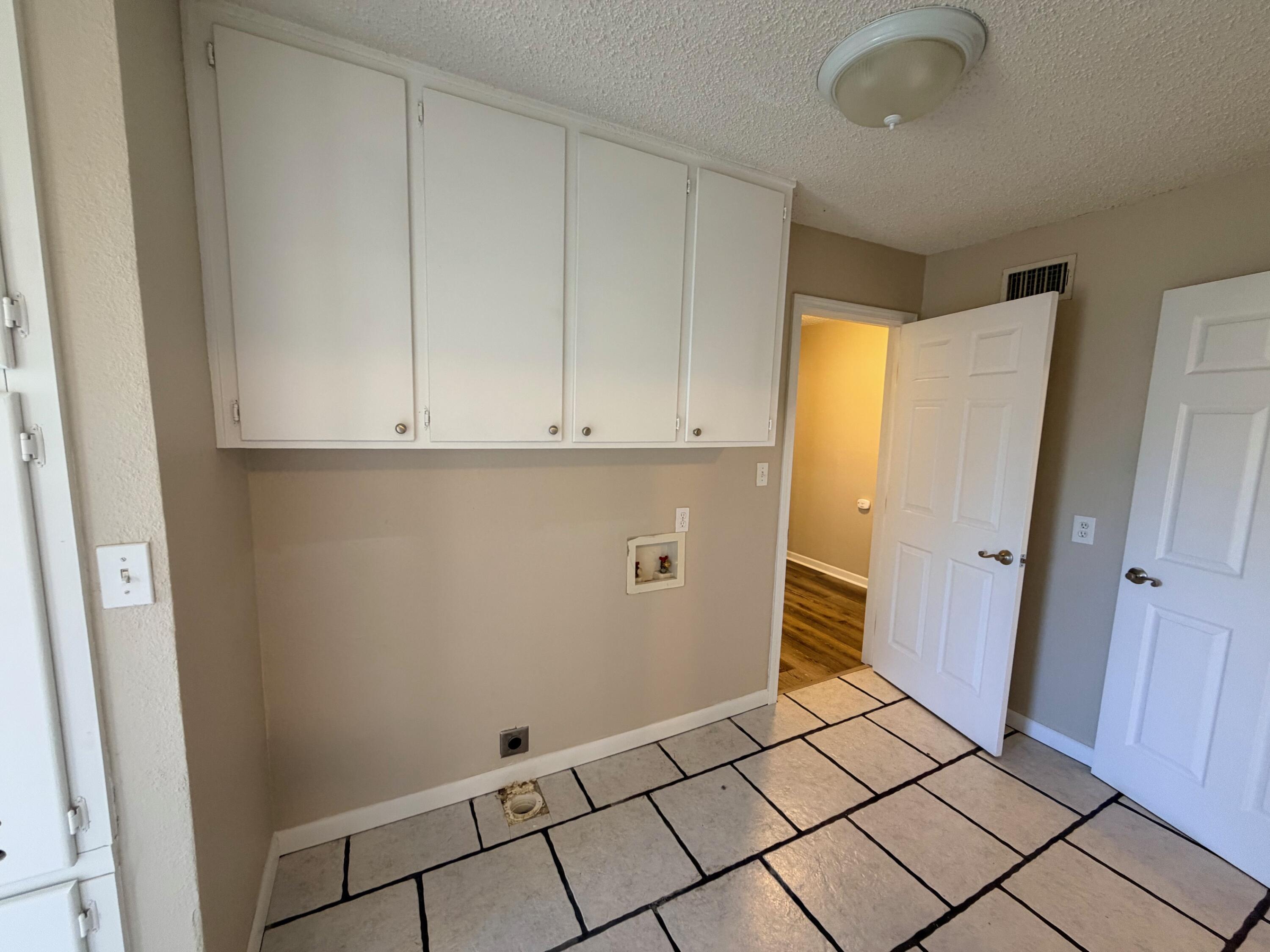 4310 42nd Street Lubbock, TX 79413 - Photo 10 of 25 a view of an empty room