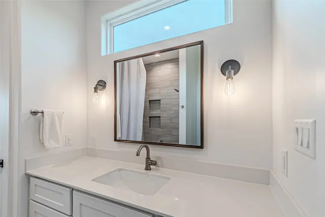 $2,850 | 7789 Gosler Road, Sealy, TX 77474