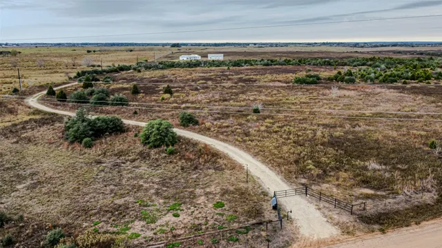 $2,850 | 7789 Gosler Road, Sealy, TX 77474