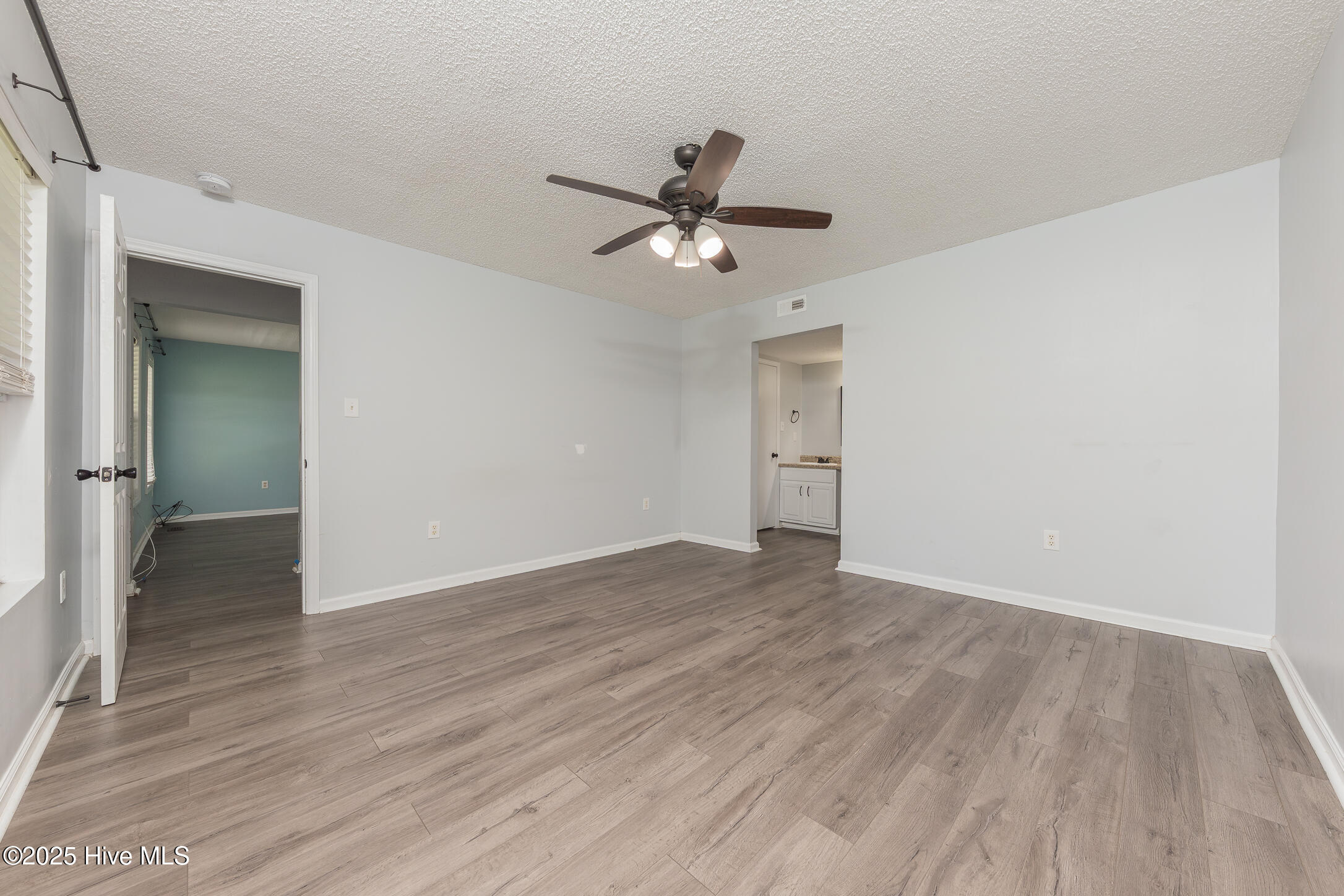 353 Potters Hill Road Richlands, NC 28574 - Photo 14 of 32 33MASTER