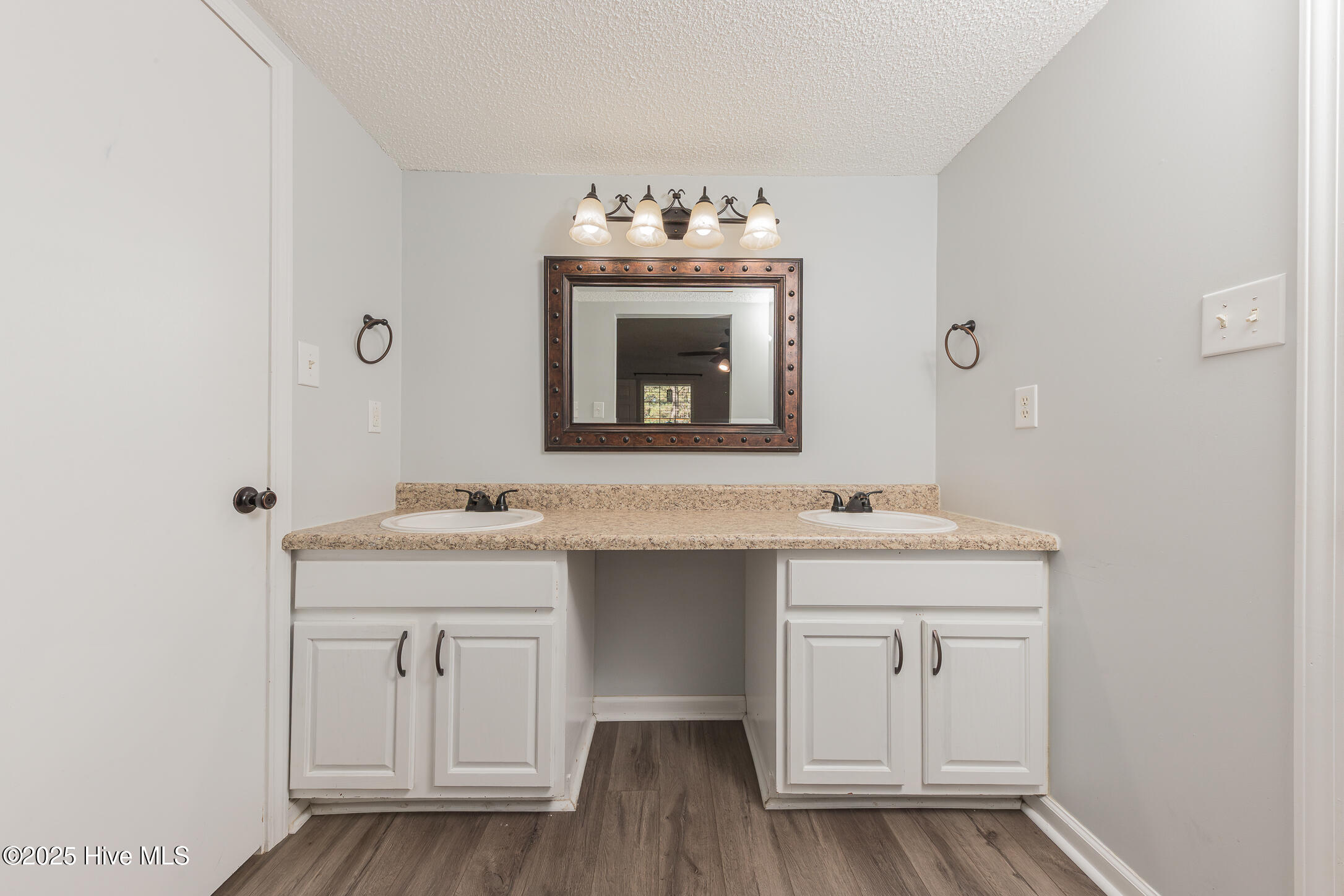 353 Potters Hill Road Richlands, NC 28574 - Photo 16 of 32 34MASTER