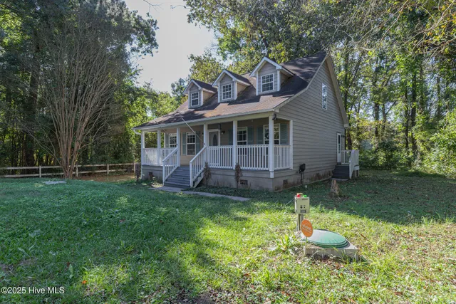$245,000 | 353 Potters Hill Road, Richlands, NC 28574