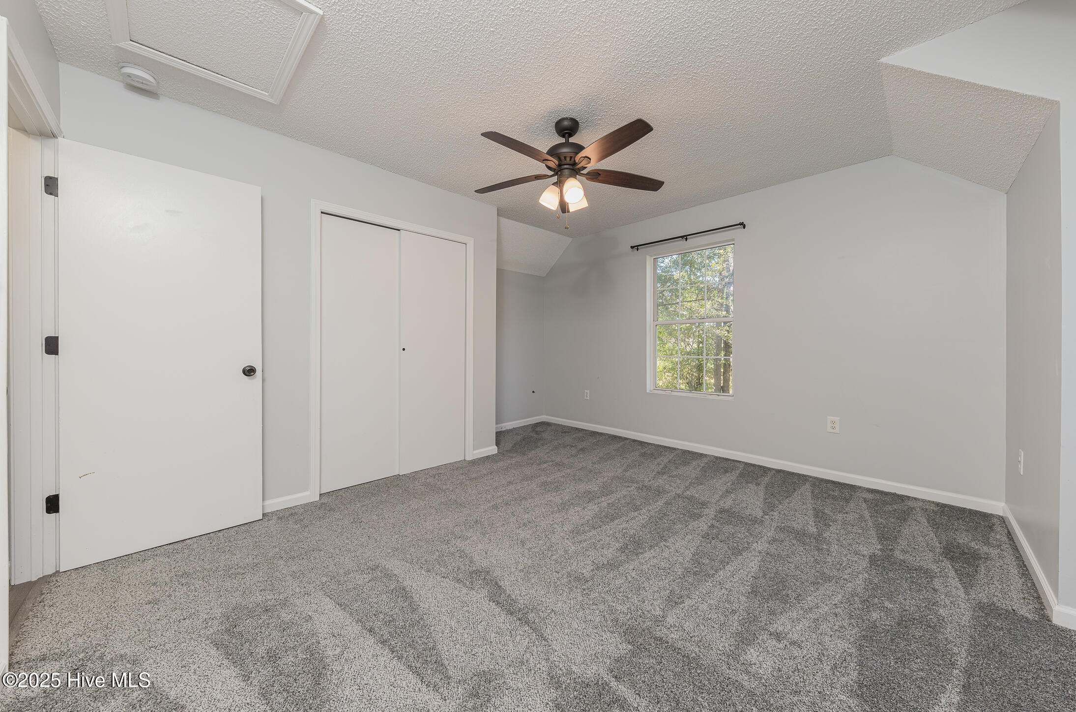 353 Potters Hill Road Richlands, NC 28574 - Photo 22 of 32 40BED2