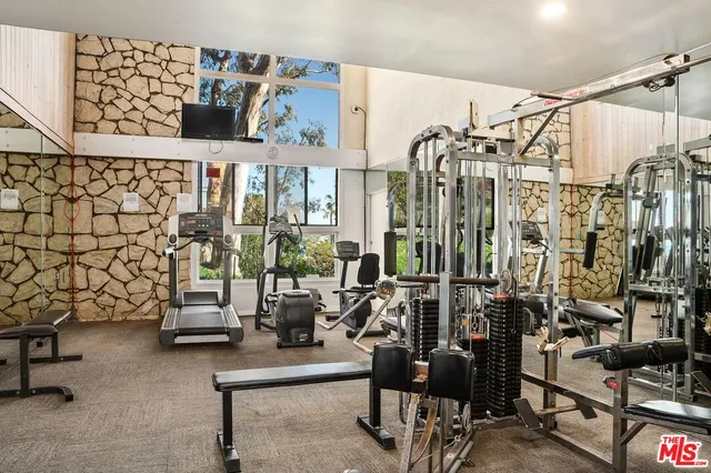 a view of a tennis court