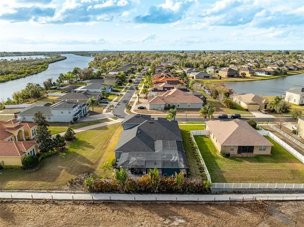 $965,000 | Undisclosed Address, Ruskin, FL 33570