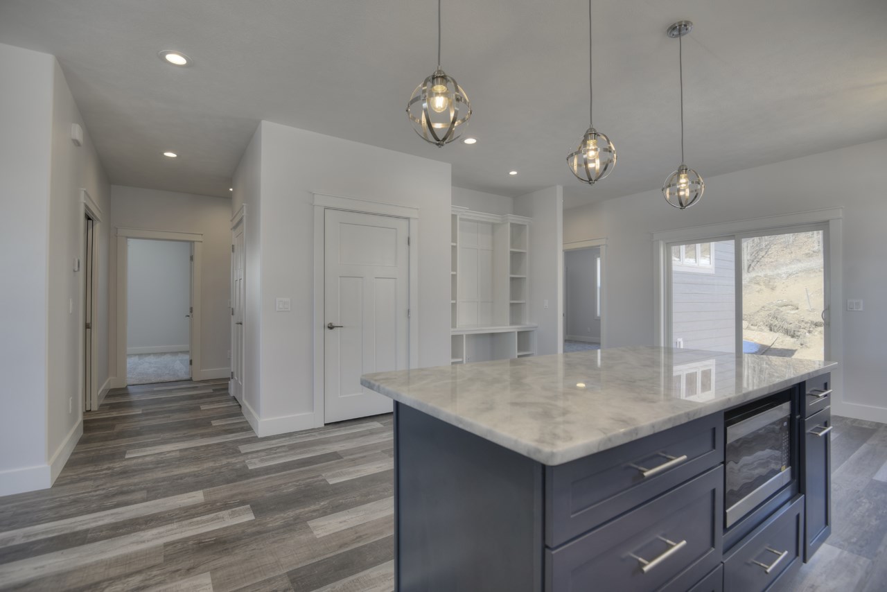 4233 Eagle Ridge Traverse City, MI 49684 - Photo 16 of 46 1859480-15.JPG