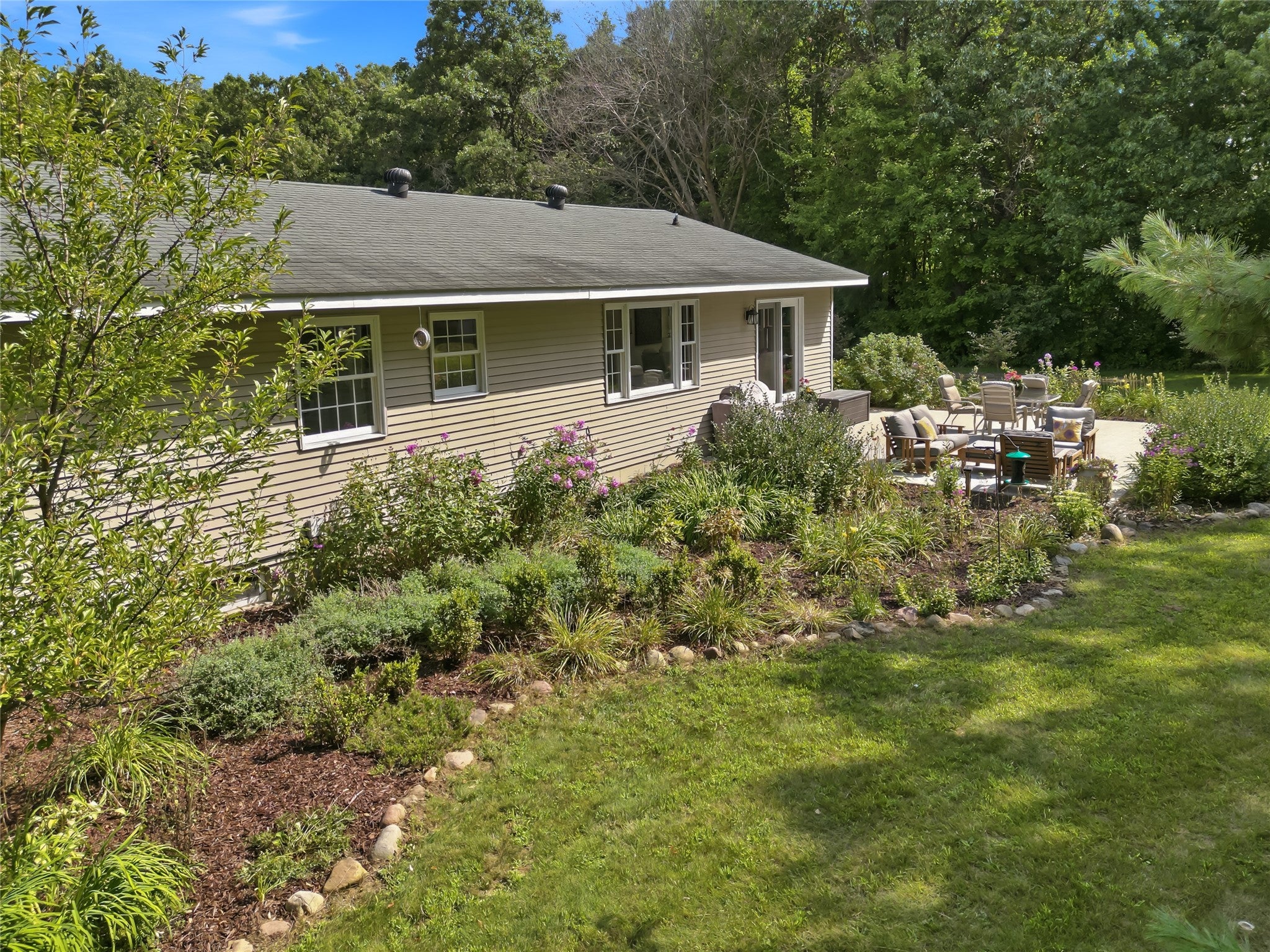 4535 Hemlock Road Mondovi, WI 54755 - Photo 5 of 58 Gallery Image 5