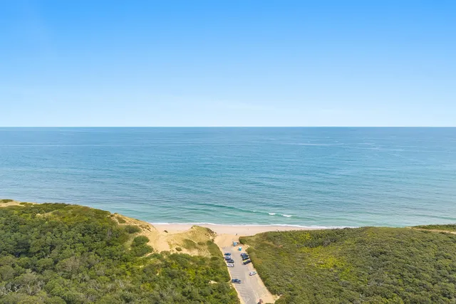 a view of an ocean beach