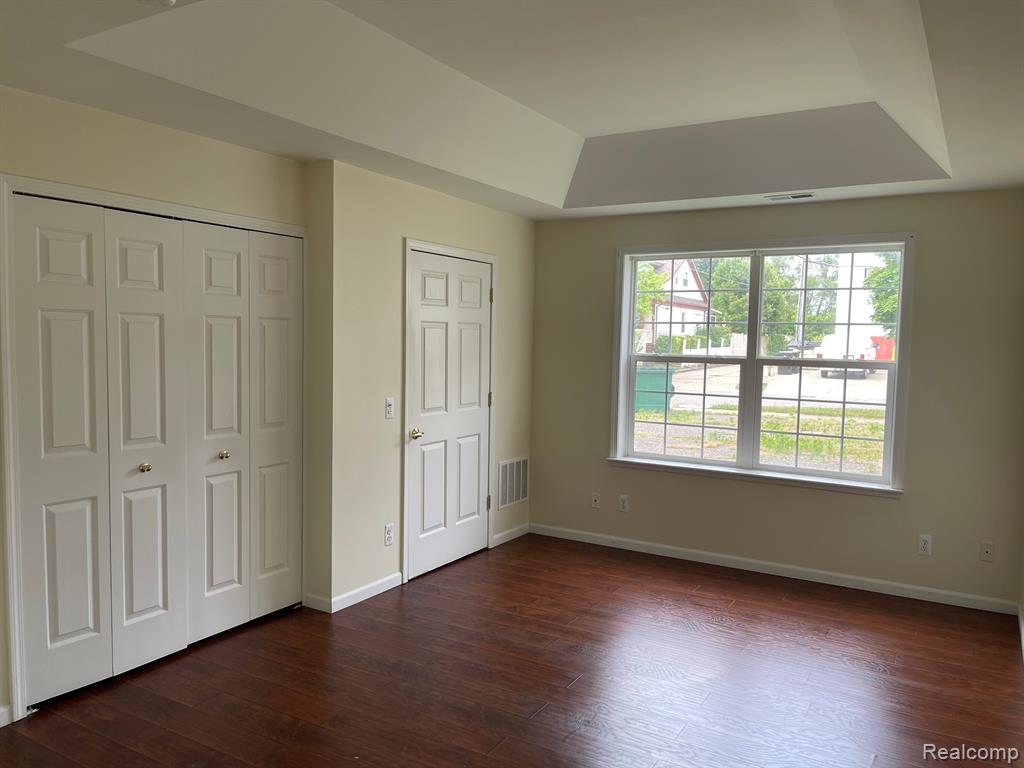 1125 Eureka Road, Unit 101 Wyandotte, MI 48192 - Photo 11 of 13