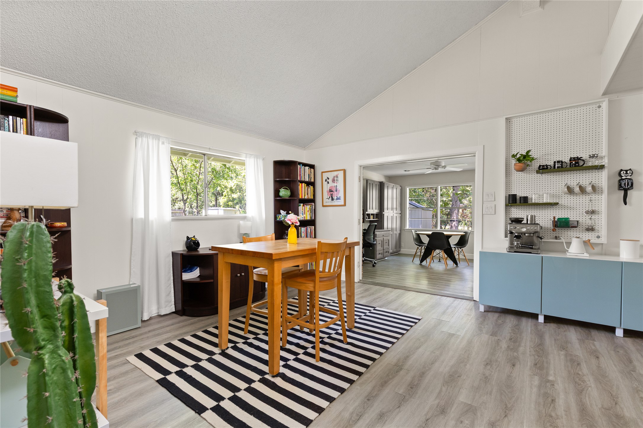 8800 Parkfield Drive - More