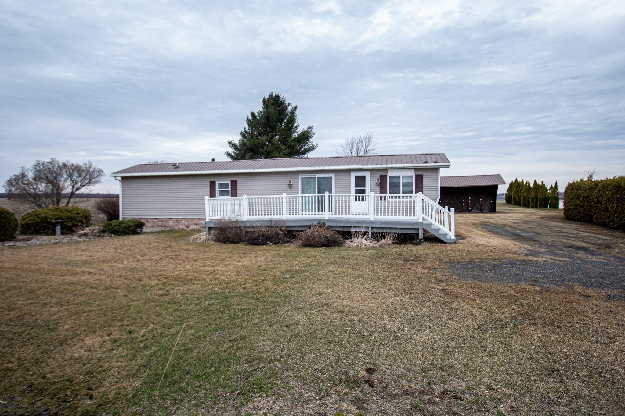 2407 Lake Shore Road Champlain, NY 12921 - Photo 2 of 42 02