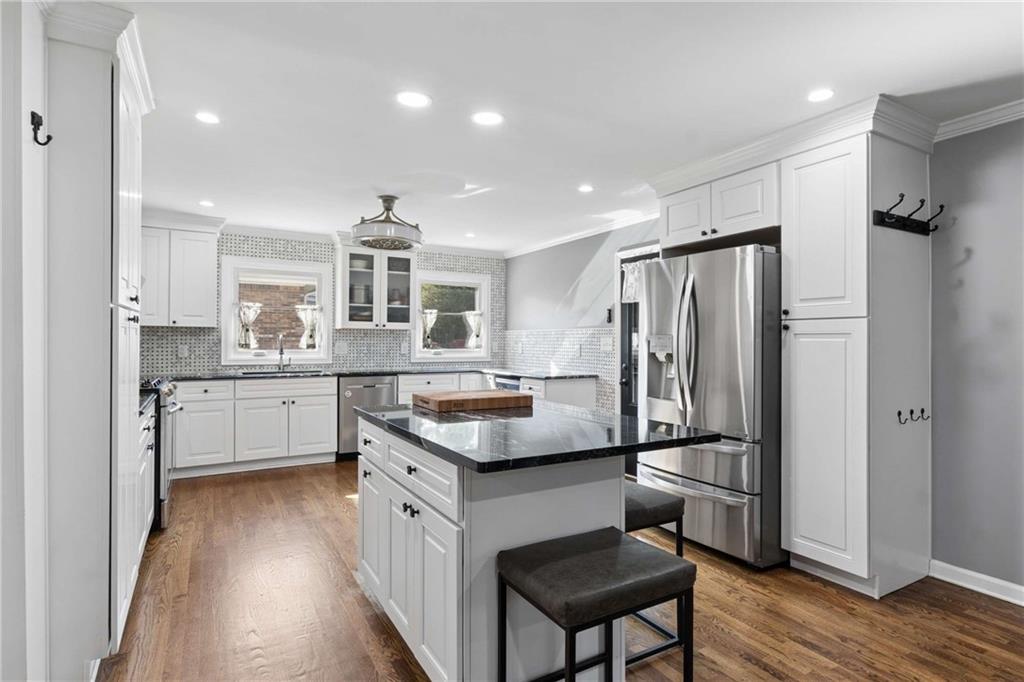 2410 Henderson Road Tucker, GA 30084 - Photo 13 of 59