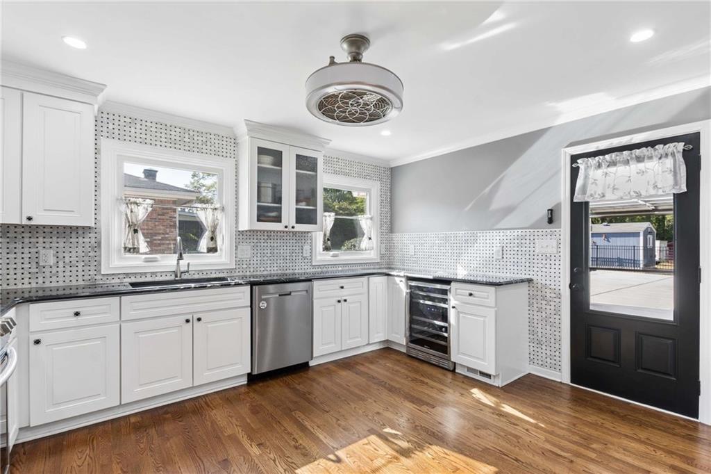 2410 Henderson Road Tucker, GA 30084 - Photo 16 of 59