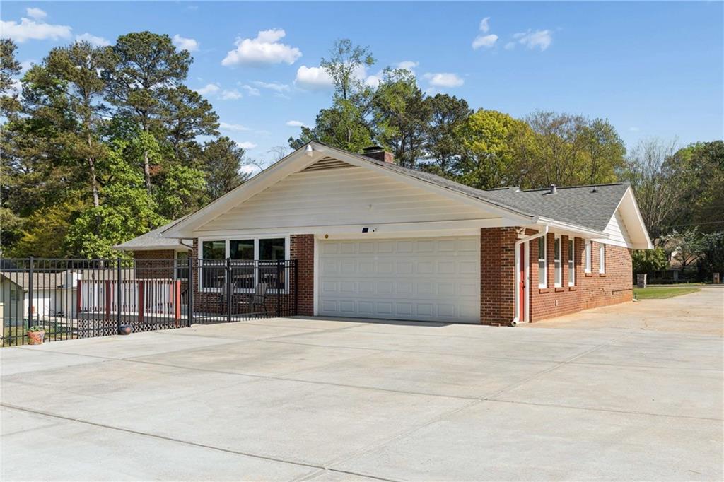 2410 Henderson Road Tucker, GA 30084 - Photo 43 of 59