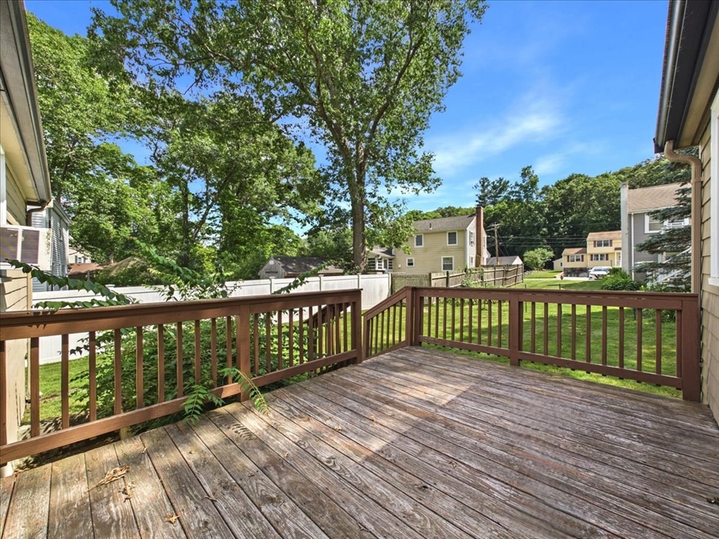 4 Anna Drive Canton, MA 02021 - Photo 7 of 29