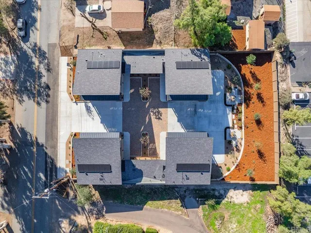 $4,200 | 337 D Street, Ramona, CA 92065