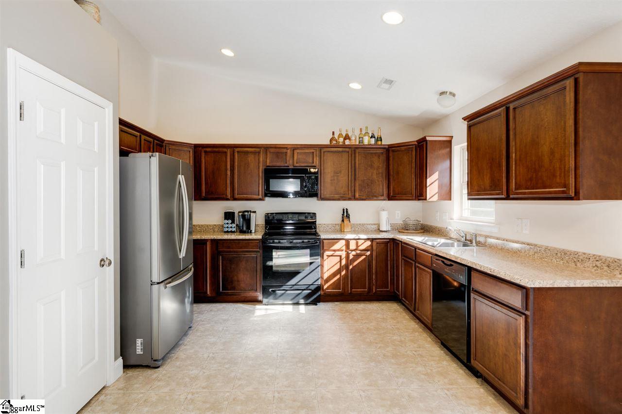 47 Tigris Way Greenville, SC 29607 - Photo 6 of 22 Gallery Image 6