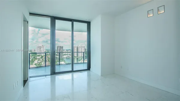 $55,000 | 19575 Collins Avenue, Unit 19, Sunny Isles Beach, FL 33160