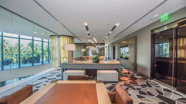 $55,000 | 19575 Collins Avenue, Unit 19, Sunny Isles Beach, FL 33160