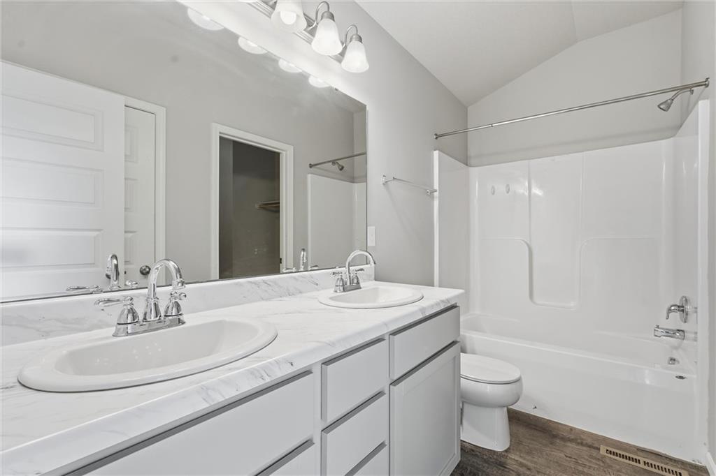 21291 West 219th Street Spring Hill, KS 66083 - Photo 14 of 29